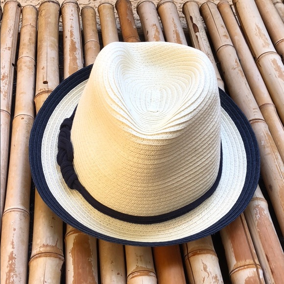 Tommy Bahama Accessories - TOMMY BAHAMA Ivory Straw Hat Navy Trim Adjustable